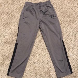 Under Armour Boys athletic pants